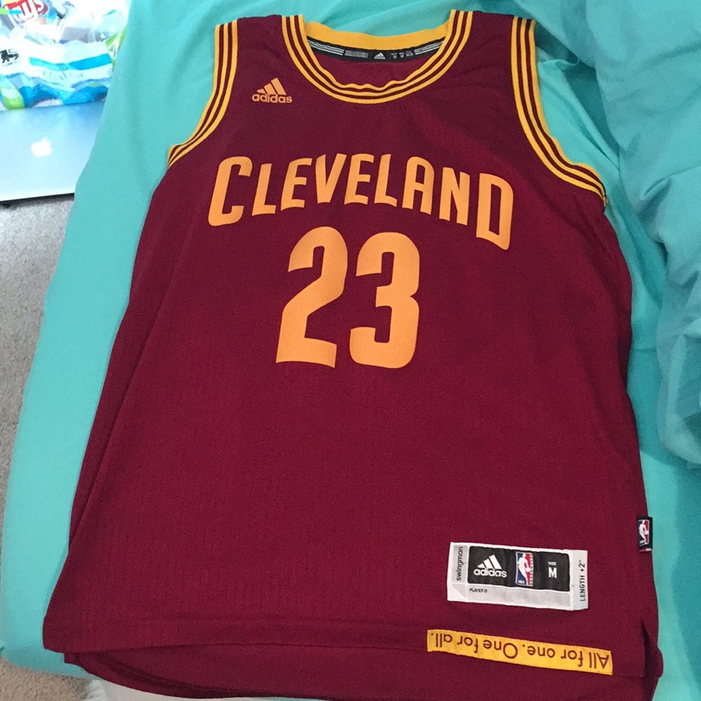 Lebron James Jersey